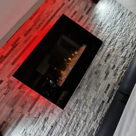 Apartament Z Jacuzzi Kolobrzeg Exterior photo